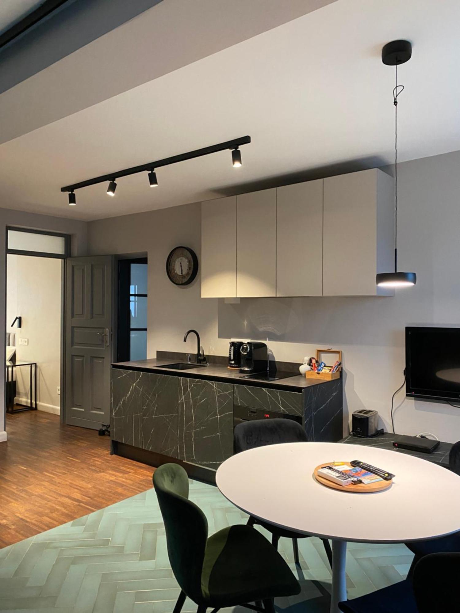 Arte-Locum Apartamenty Przy Rynku Breslavia Exterior foto