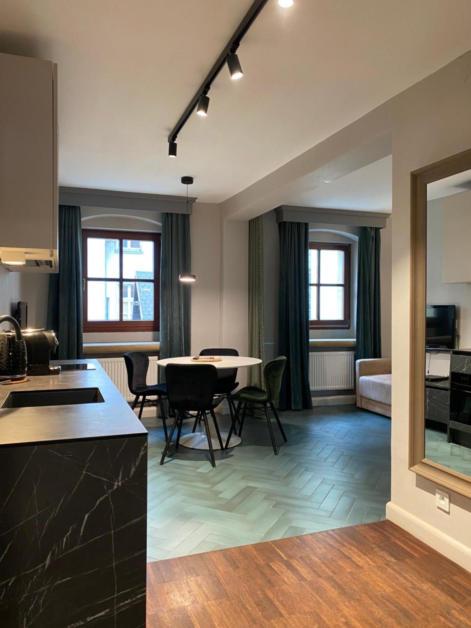 Arte-Locum Apartamenty Przy Rynku Breslavia Exterior foto