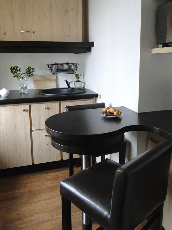 Arte-Locum Apartamenty Przy Rynku Breslavia Habitación foto